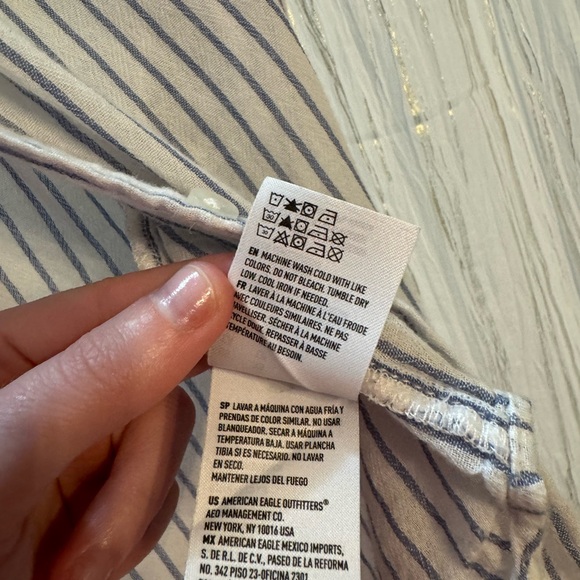 ✨AE BUTTON UP - Picture 5 of 6